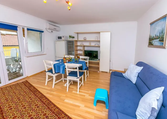 Pava * Rogoznica (Sibenik-Knin)