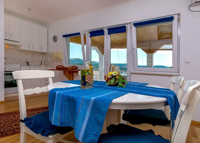 Pava * Rogoznica (Sibenik-Knin)